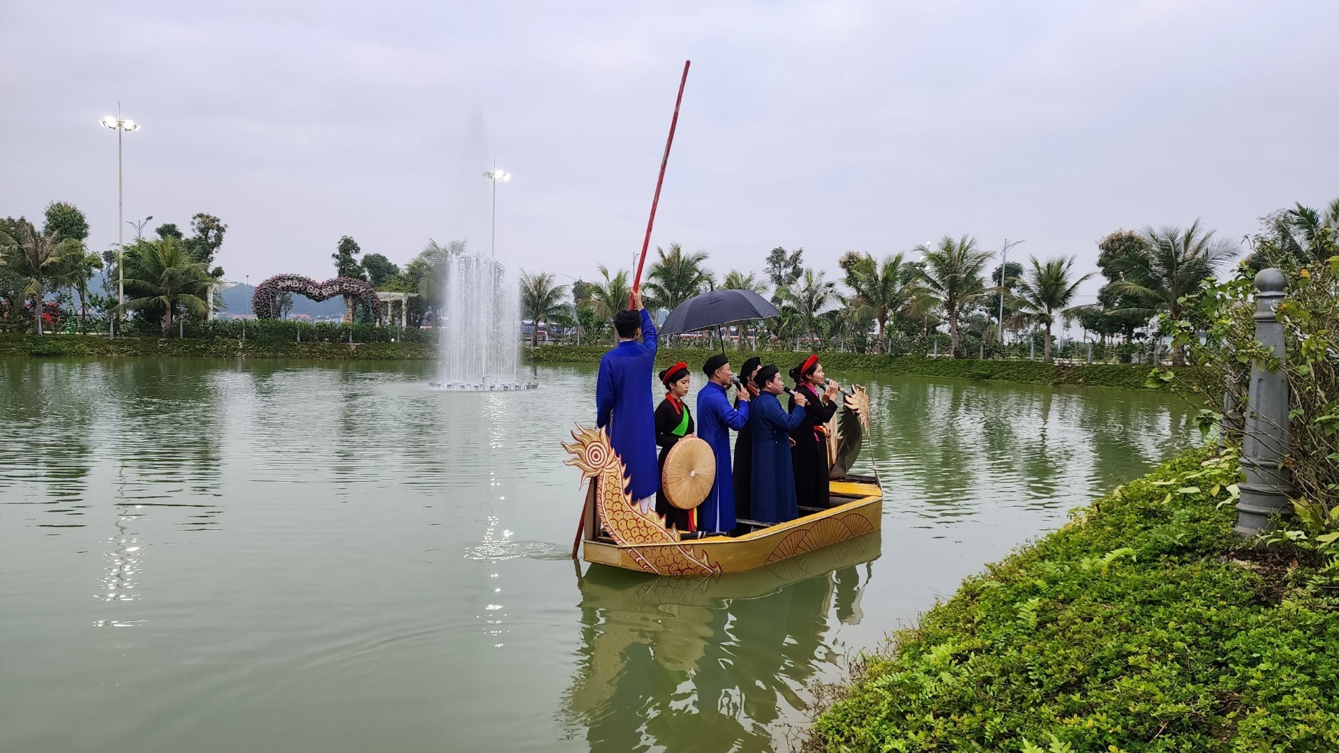 z4148235996592_21af631fe1ebd2bbd2aac6f7f43e3d68